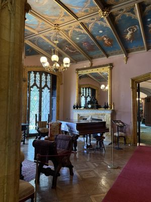 Lyndhurst Mansion by null