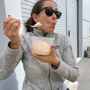 Rori's Artisanal Creamery - Ohhhhhh - Ice Cream & Frozen Yogurt Near Me - Carpinteria, California