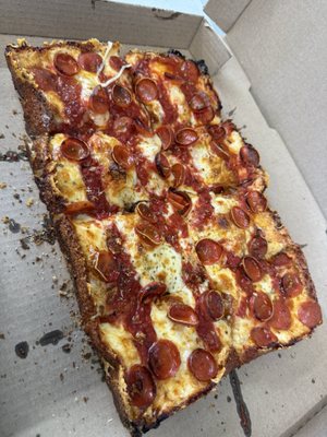 8Mileπ Detroit Style Pizza by null