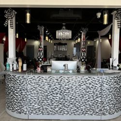 La Beaute Nail Lounge