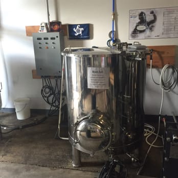 Berlin Brewing Co. - In the tour room - Breweries Near Me - Berlin, New Jersey