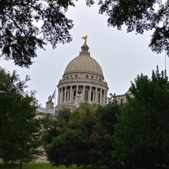 Mississippi State Capitol - Mississippi State Capitol building in Jackson, MS - Landmarks & Historical Buildings Near Me - Jackson, Mississippi