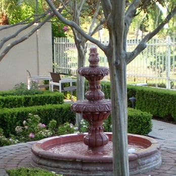 Goodman's Landscape Maintenance - Precision tree and bush trimming - Landscaping Near Me - Scottsdale, Arizona