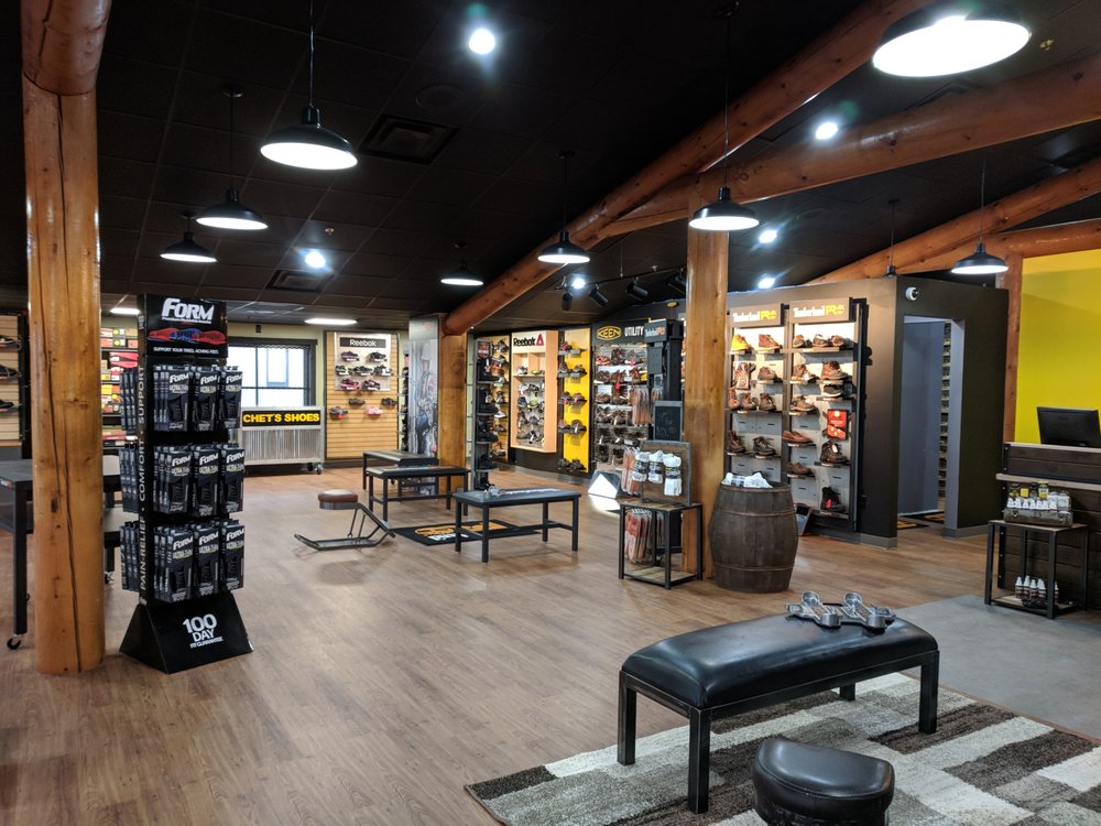 CHET’S SHOES Updated September 2024 8355 University Ave NE, Spring