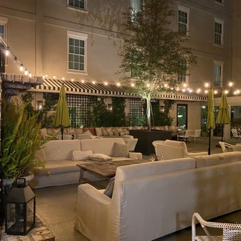 Emeline - Hotels Near Me - Charleston, South Carolina