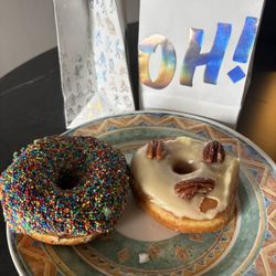 Oh! Donuts & Coffee - Dot and maple-pecan vegan doughnuts