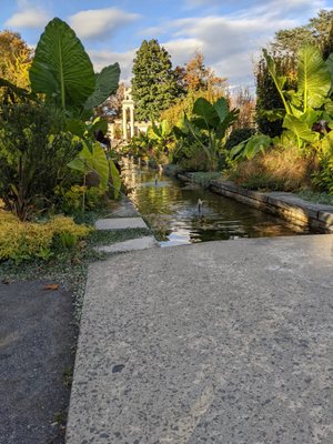 Untermyer Gardens by null