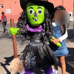 Pinata Party Supplies - Halloween Party piñata!