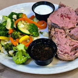 Prime rib, steamed vegetables, au jus, horseradish sauce - all great!!! Prime rib, steamed vegetables, au jus, horseradish sauce - all great!!!