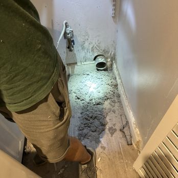 Chantafix - Lint from the wall vent. - Appliances & Repair Near Me - Hollywood, Florida Chantafix - Lint from the wall vent. - Appliances & Repair Near Me - Hollywood, Florida