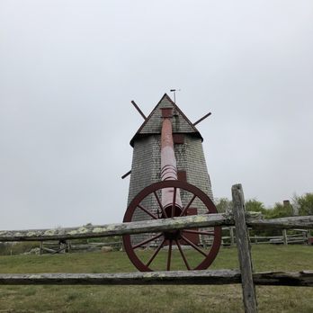 Ara's Tours - Tours Near Me - Nantucket, Massachusetts