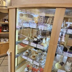 Rocky Mountain Chocolate Factory - Caramel Apples