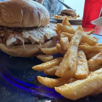 Ollie Cat Cafe - "Chicken Parm" Sandwich - American Near Me - Luray, Virginia