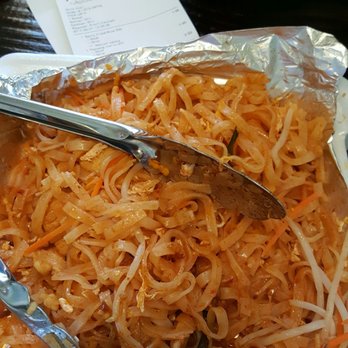 Aura Thai - Thai Near Me - Long Beach, California