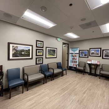 Huntington Dermatology - Waiting Room - Dermatologists Near Me - Pasadena, California Huntington Dermatology - Waiting Room - Dermatologists Near Me - Pasadena, California