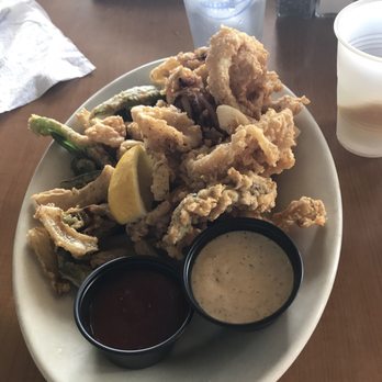 Restaurant 604 - The calamari - Breakfast & Brunch Near Me - Honolulu, Hawaii