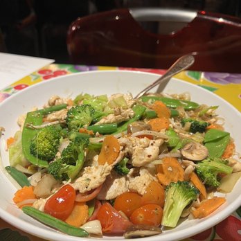 Wild Rose Northern Thai Eats - Pad woon sen - Thai Near Me - Bend, Oregon