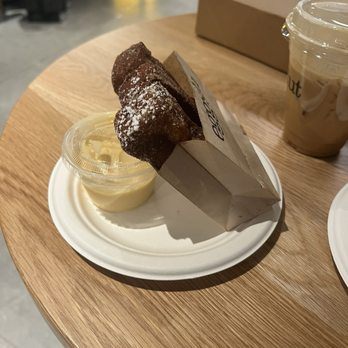 Eggslut - French toast sticks - Breakfast & Brunch Near Me - Las Vegas, Nevada Eggslut - French toast sticks - Breakfast & Brunch Near Me - Las Vegas, Nevada