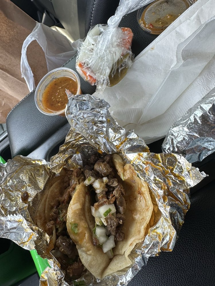 Taquería Millo