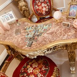 Brea Psychic - Reading room