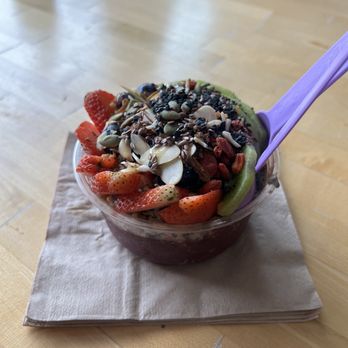 Island Bodega - Açaí Custom Bowl - Acai Bowls Near Me - Cerritos, California Island Bodega - Açaí Custom Bowl - Acai Bowls Near Me - Cerritos, California