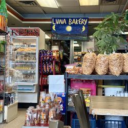 Luna Bakery - Inside the restaurant/store
