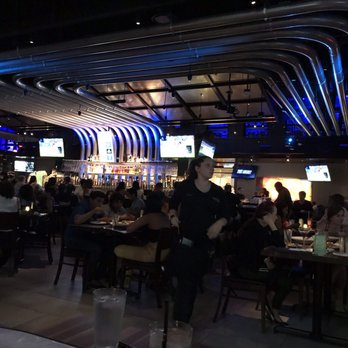 Yard House - Vegetarian Near Me - Gaithersburg, Maryland