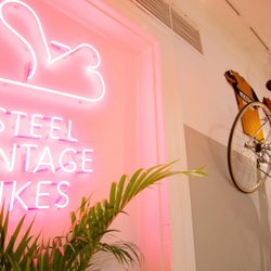 Steel Vintage Bikes Café - Steel Vintage Bikes Café & Restaurant