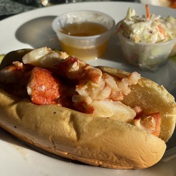 Sunset Grille - Lobster po'boy - Seafood Near Me - Norwalk, Connecticut
