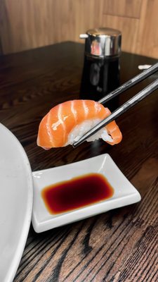 Aki Nom Nom Sushi and Ramen by null