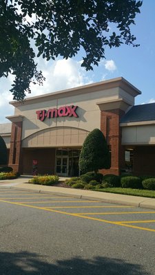 TJ MAXX - Updated September 2024 - 10 Photos - 4640 Monticello Ave