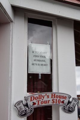 Dolly's House by null