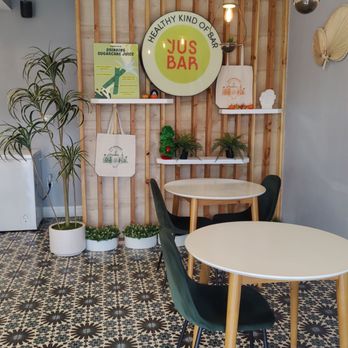 Jus Bar - Interior seating - Juice Bars & Smoothies Near Me - Las Vegas, Nevada