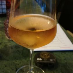 Black Angus Burger - Roséwein (6,50€)