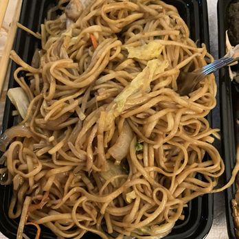 Great Wall Restaurant - This is the supposed seafood chow mein, which had no seafood! - Chinese Near Me - South Salt Lake, Utah