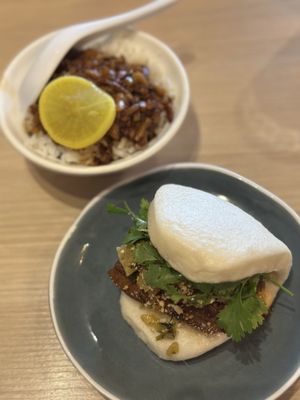 MonGa Café by null
