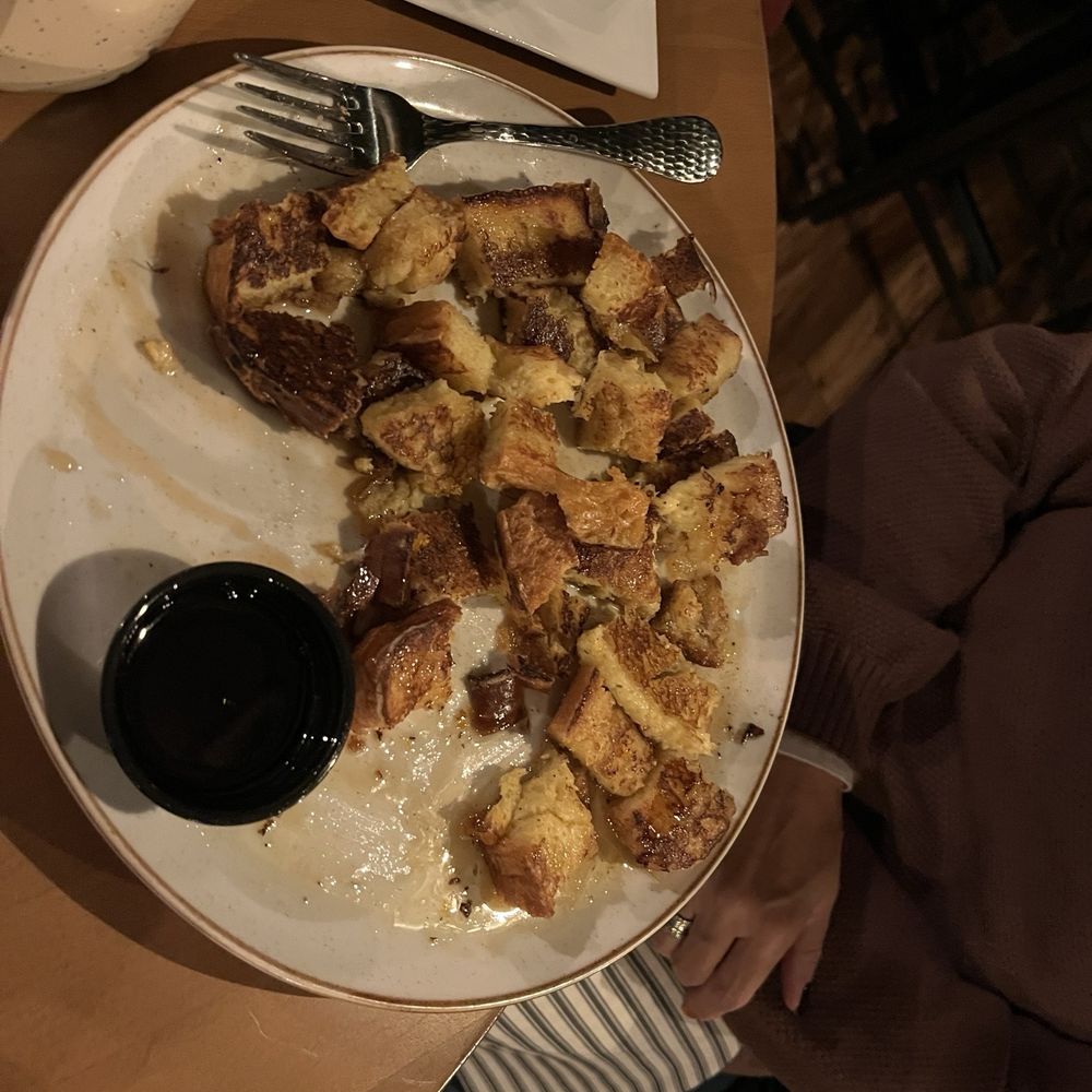 Syracuse Whiskey Coop - French toast - American Near Me - Syracuse, New York Syracuse Whiskey Coop - French toast - American Near Me - Syracuse, New York
