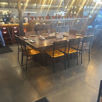 JINYA Ramen Bar - Woodlands - Lots of seating - Ramen Near Me - Spring, Texas