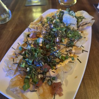 Yard House - Poke Nachos - Bars Near Me - Long Beach, California
