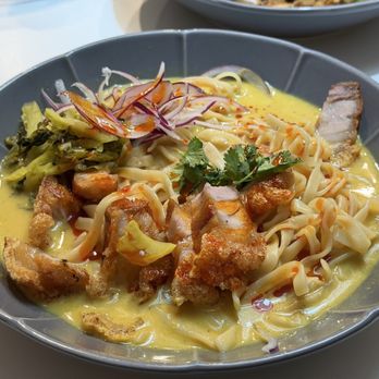 Saoha Khao Soi - Khao Soi - Crispy Pork - Thai Near Me - Los Angeles, California Saoha Khao Soi - Khao Soi - Crispy Pork - Thai Near Me - Los Angeles, California