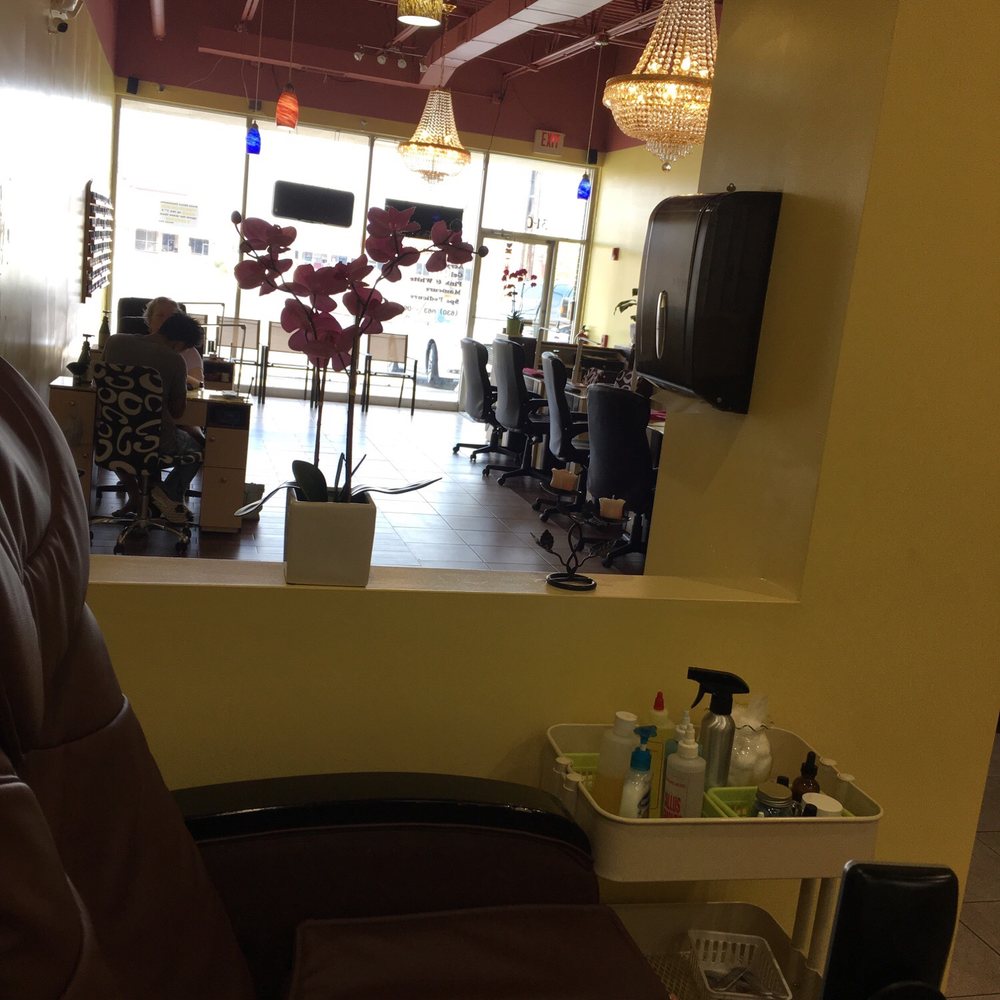 Nails Shine - Nail Salons Near Me - Westmont, Illinois