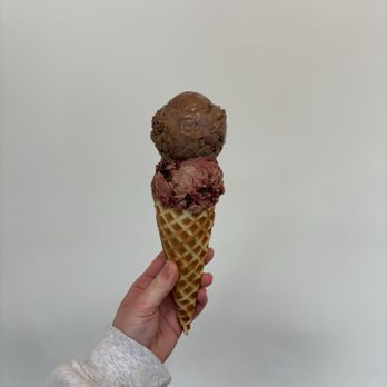 Banter Ice Cream - salted chocolate honeycomb on top, dark chocolate raspberry truffle on bottom - Ice Cream & Frozen Yogurt Near Me - Chilliwack, British Columbia