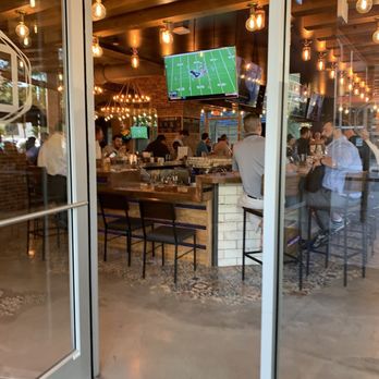 Bronson Bierhall - Entrance - New American Near Me - Arlington, Virginia