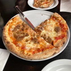 12" Meatball pizza