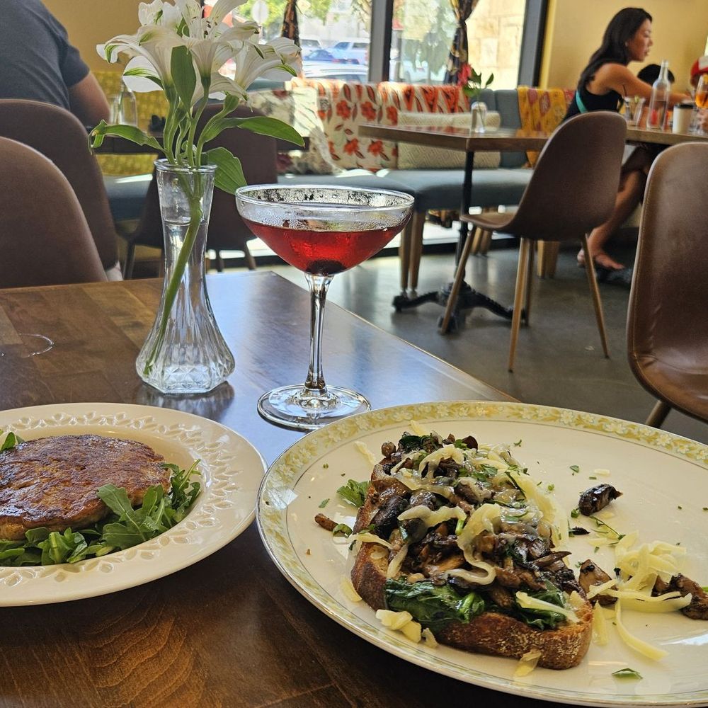 Maison Cafe & Market - French Near Me - Dana Point, California