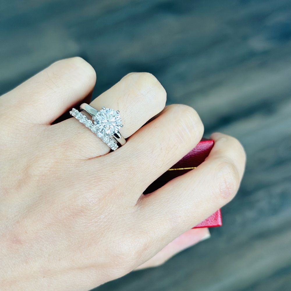 Platina Design - Platinum setting 6 prong ring - Jewelry Near Me - Los Angeles, California Platina Design - Platinum setting 6 prong ring - Jewelry Near Me - Los Angeles, California