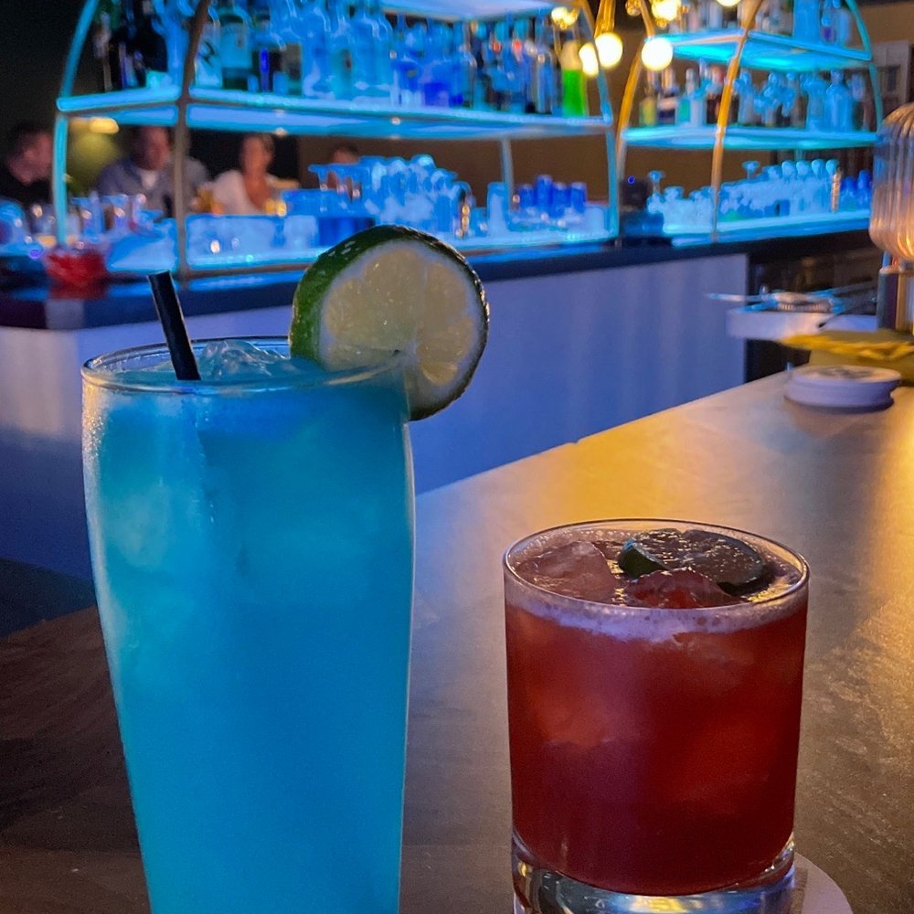 Middle 8 - Cocktail Bars Near Me - Pleasanton, California