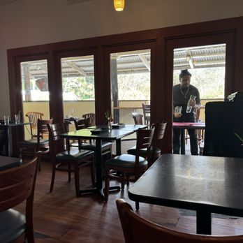 Ōhelo cafe - Hawaiian Near Me - Volcano, Hawaii Ōhelo cafe - Hawaiian Near Me - Volcano, Hawaii