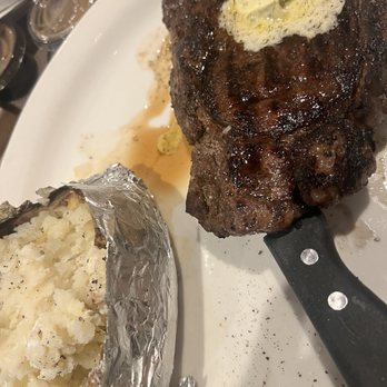 Big Mike’s Steakhouse - 16oz ribeye - Steakhouses Near Me - Moundville, Alabama Big Mike’s Steakhouse - 16oz ribeye - Steakhouses Near Me - Moundville, Alabama