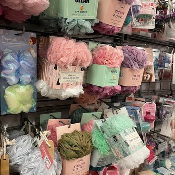 TJ Maxx - Bath isle - Men's Clothing Near Me - East Hartford, Connecticut